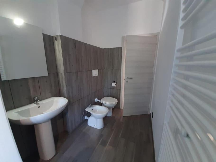 Appartamento Como- Grandate Exterior foto